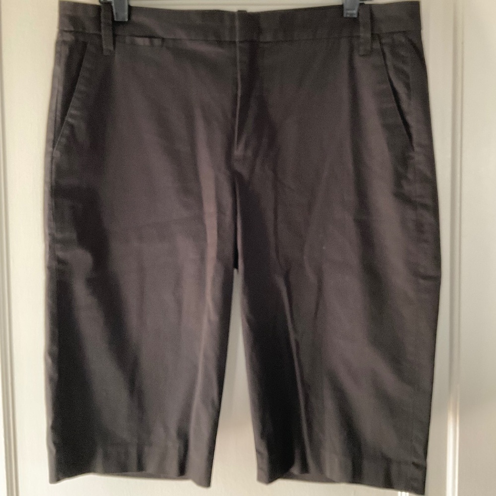 Vince Black Knee-Length Bermuda Shorts